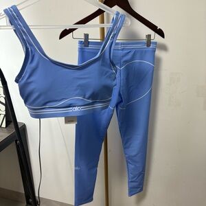ALO Yoga Blue Two-Piece Athletic Jumpsuit Set